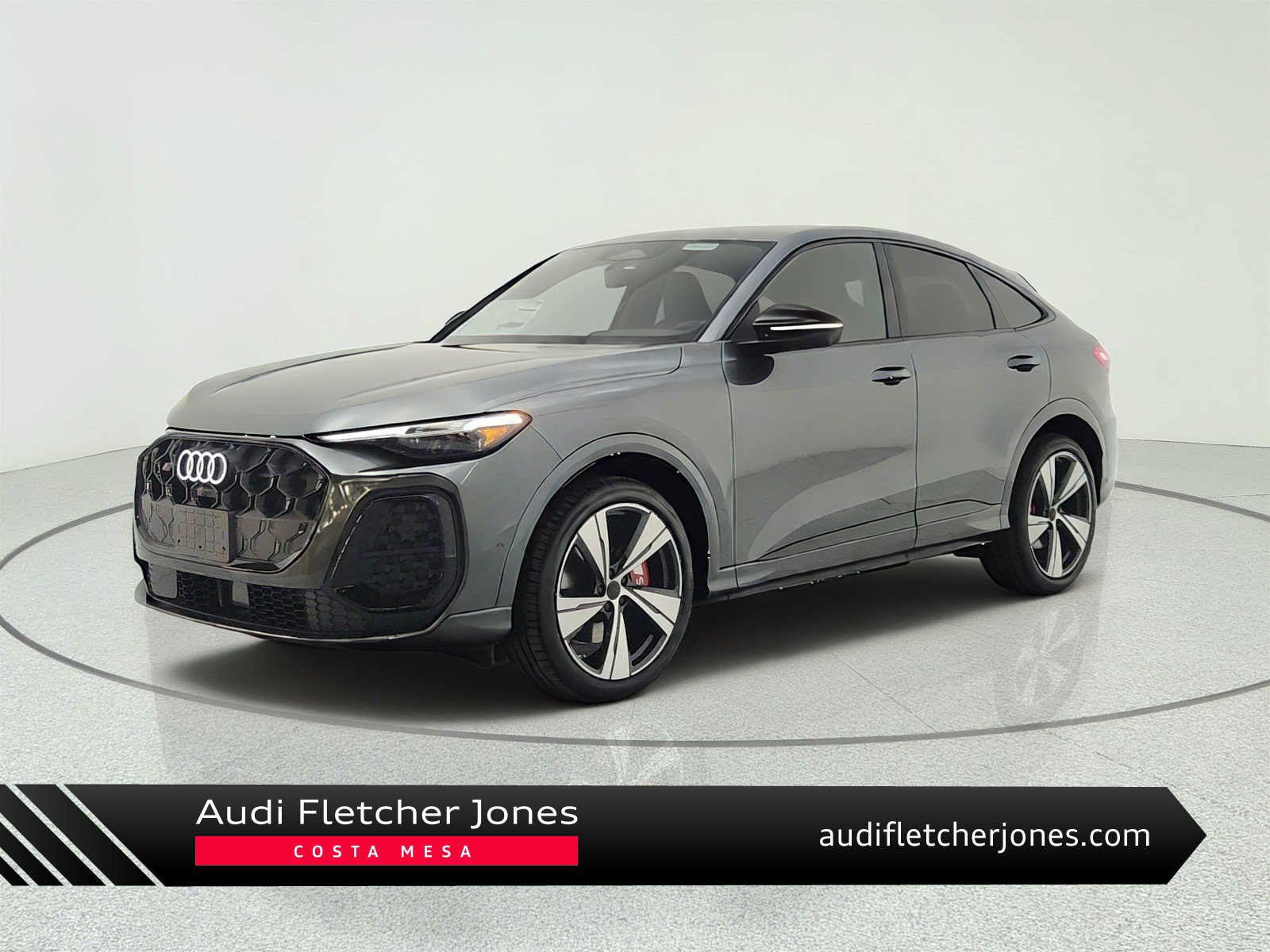 New 2026 Audi SQ5 Prestige