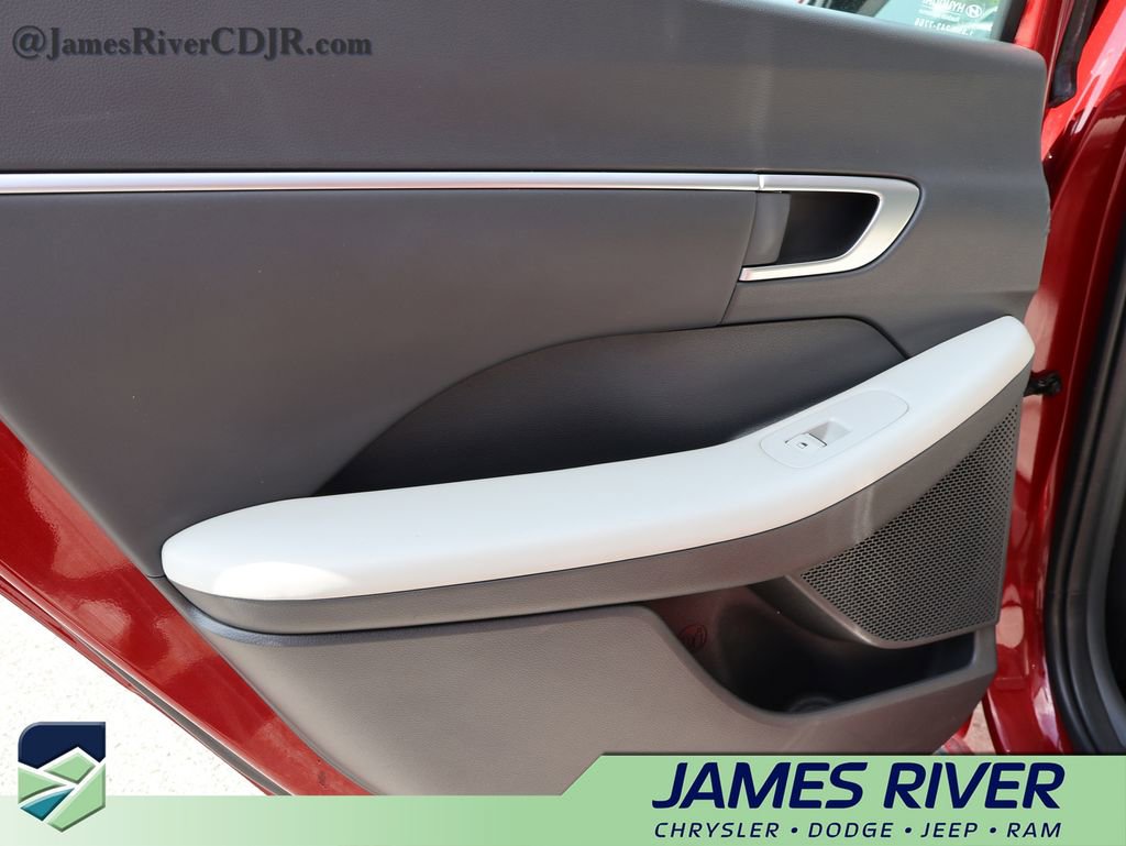 Used 2024 Hyundai Sonata SEL image 16