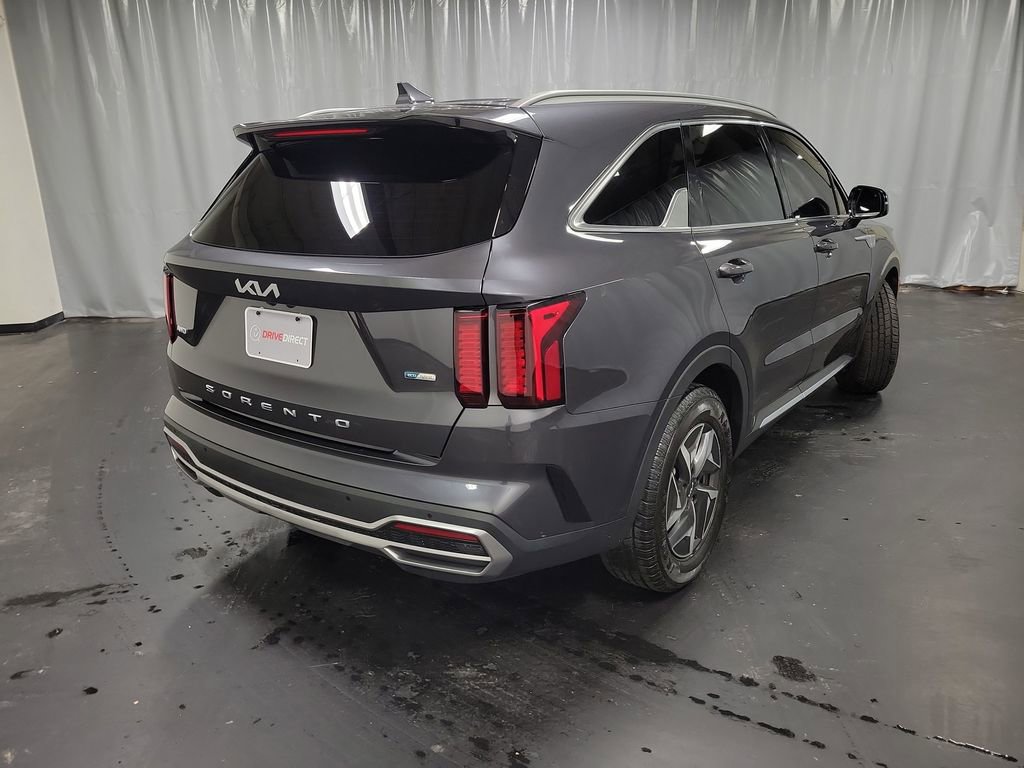 Used 2022 Kia Sorento S image 8