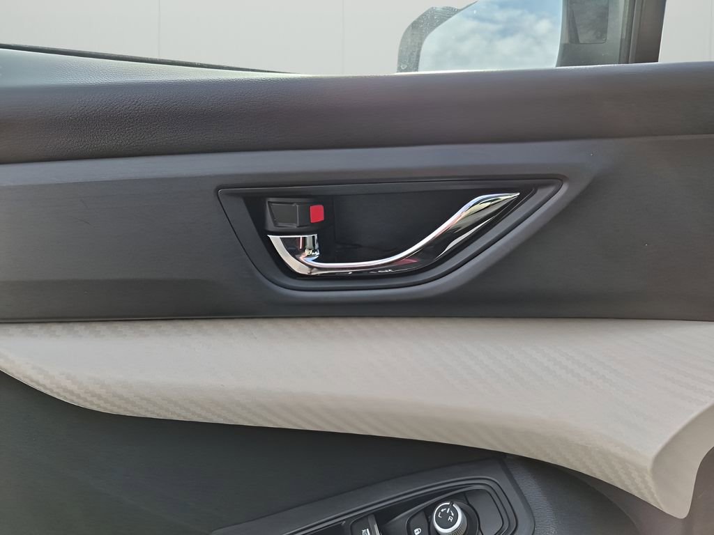 Used 2019 Subaru Ascent Premium image 27
