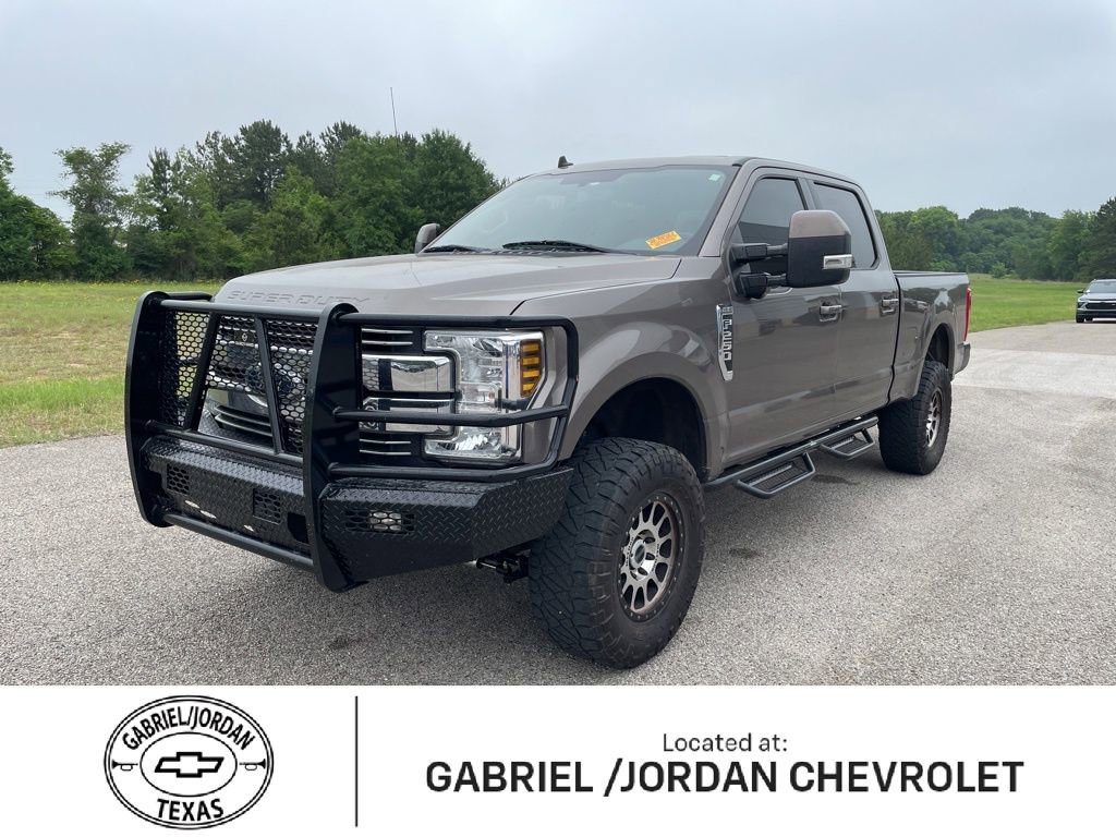 Used 2019 Ford F250 Lariat w/ Lariat Value Package AWD/4WD image 1
