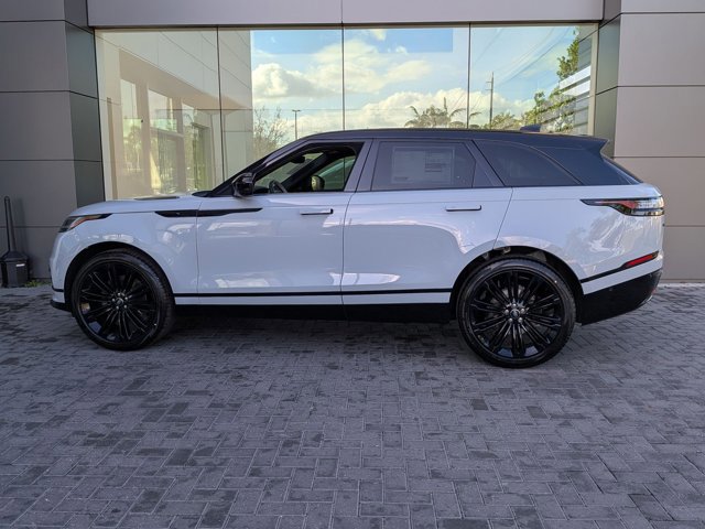 New 2026 Land Rover Range Rover Velar Dynamic SE image 5
