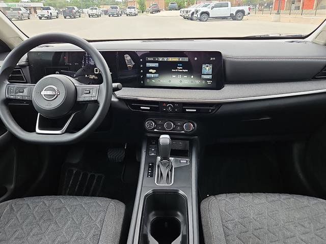 Used 2025 Nissan Kicks SV FWD image 10