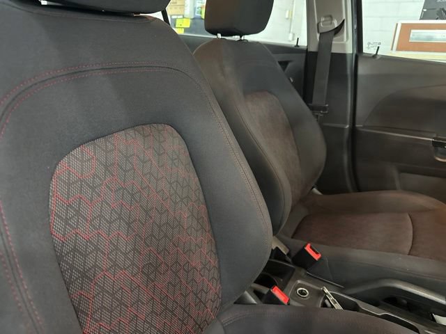 Used 2020 Chevrolet Sonic LT w/ Convenience Package FWD image 11