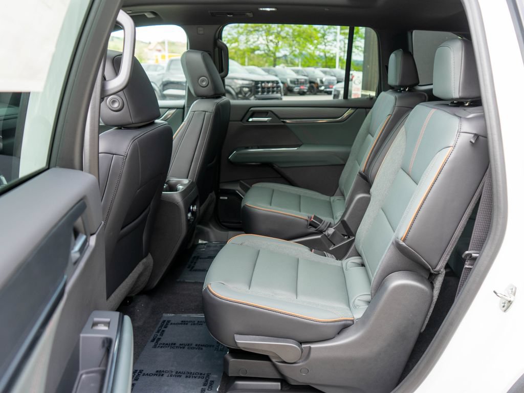 New 2026 GMC Acadia AT4 AWD/4WD image 14