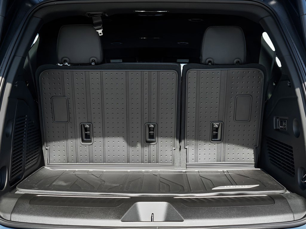 New 2026 Chevrolet Tahoe LT w/ Comfort Package image 8