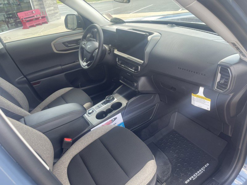 Used 2025 Ford Bronco Sport Big Bend image 8