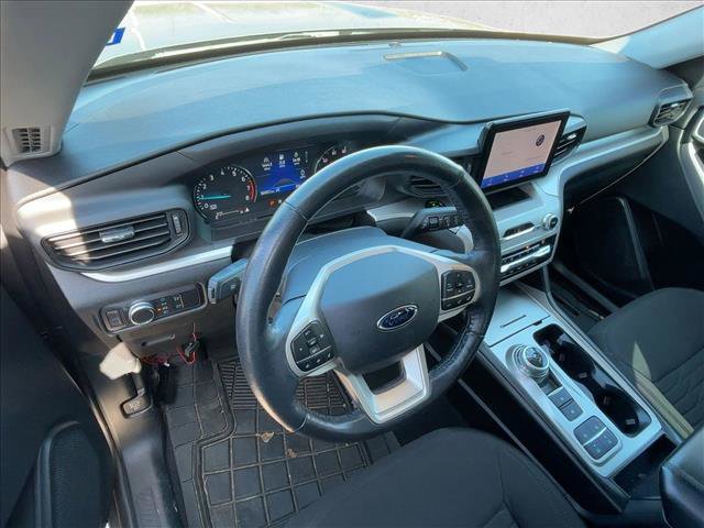Used 2021 Ford Explorer XLT image 10