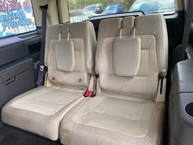 Used 2014 Ford Flex SE FWD image 19
