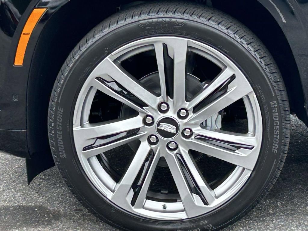 New 2026 Cadillac Escalade ESV Sport w/ Touring Package AWD/4WD image 9