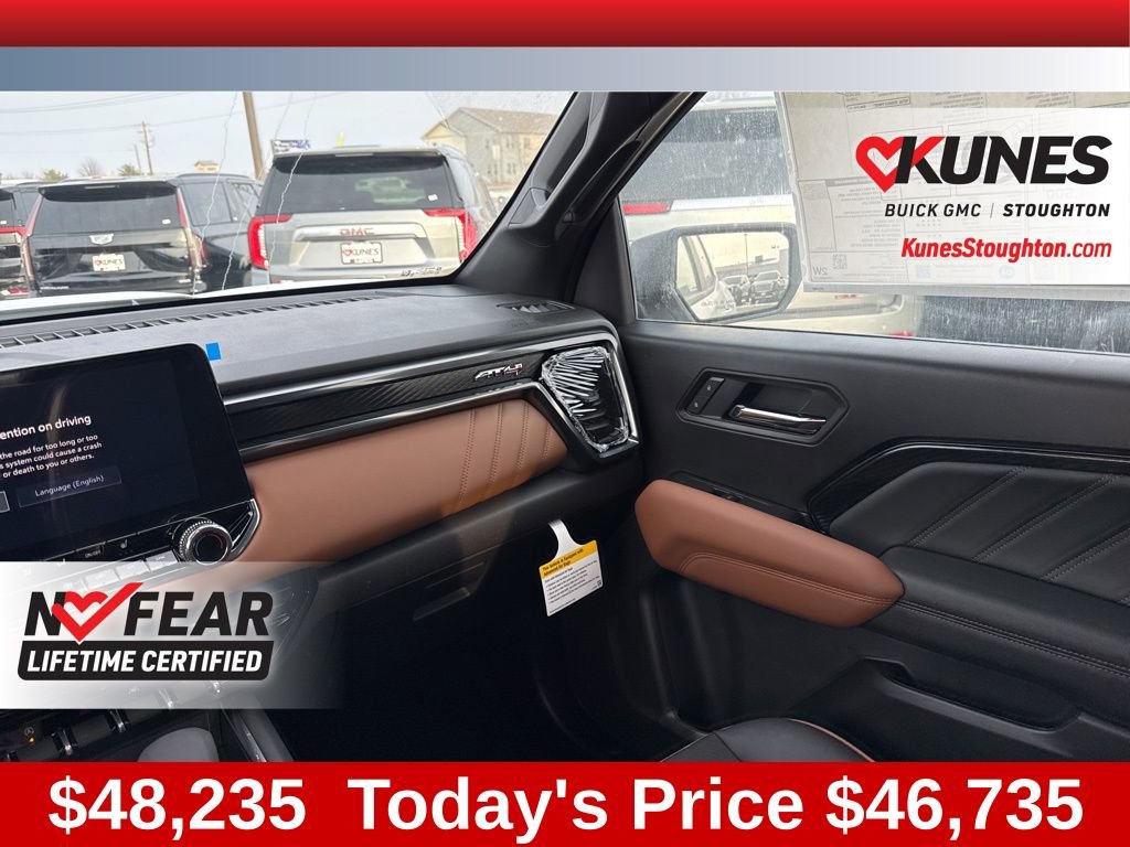 New 2026 GMC Canyon AT4 image 33