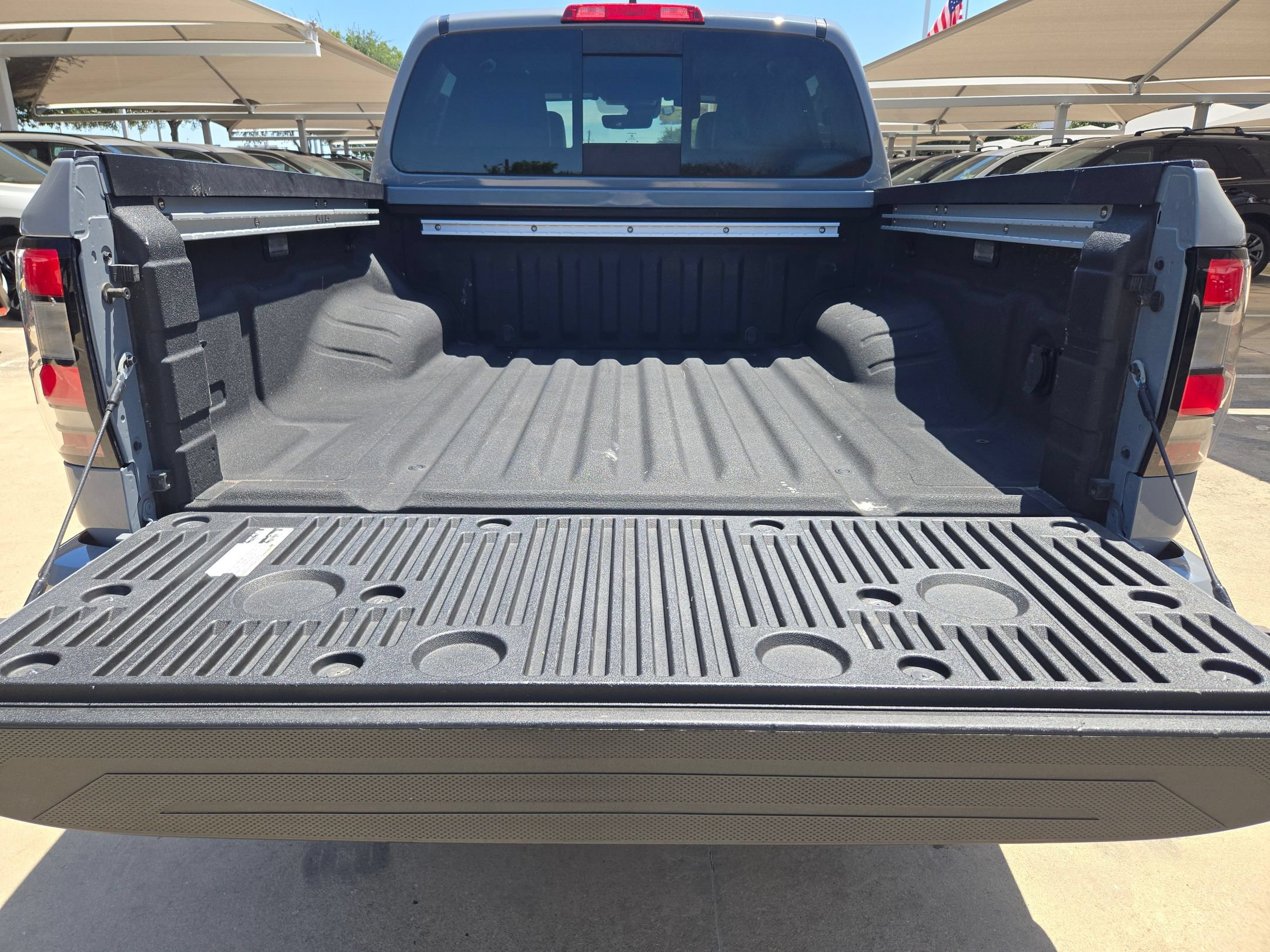 Certified 2024 Nissan Frontier PRO-4X w/ Pro Premium Package AWD/4WD image 24