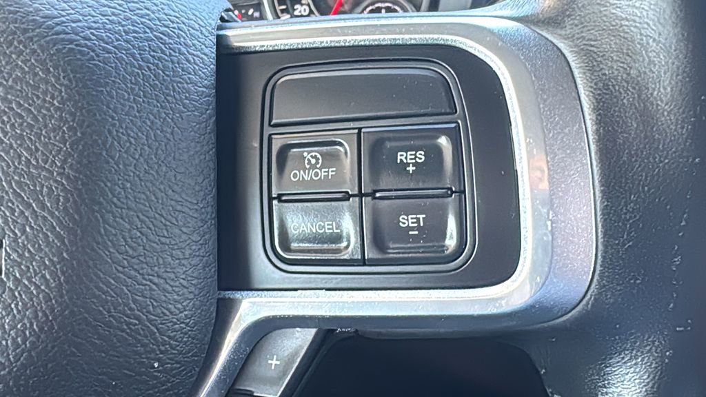 Used 2022 RAM 3500 Laramie AWD/4WD image 16