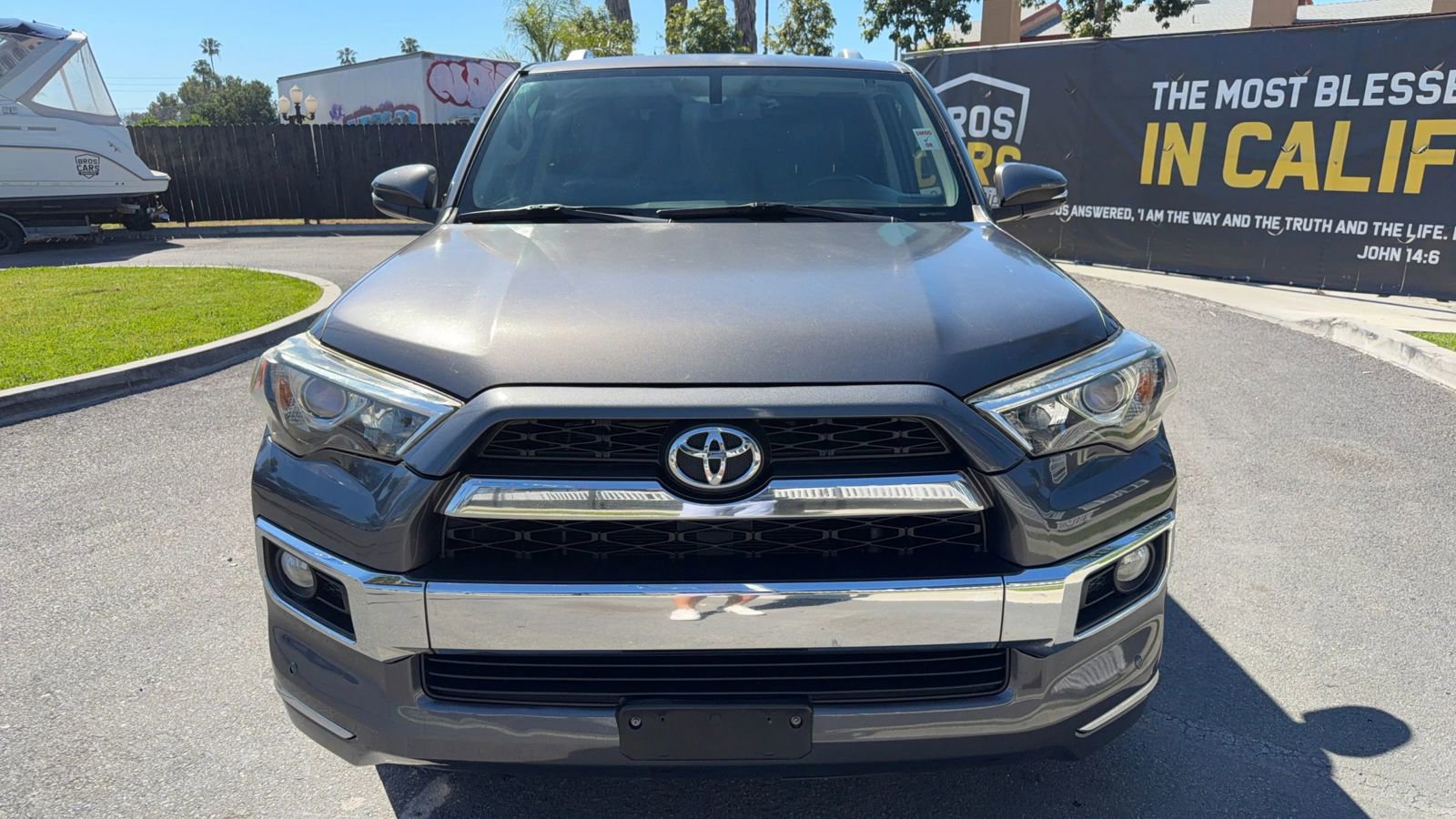 Used 2014 Toyota 4Runner Limited image 4