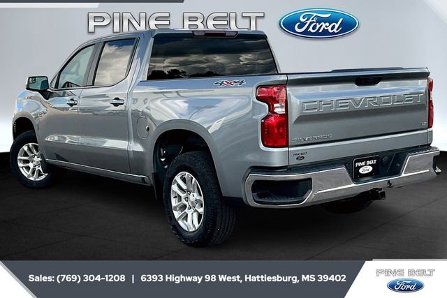 Used 2024 Chevrolet Silverado 1500 LT image 2