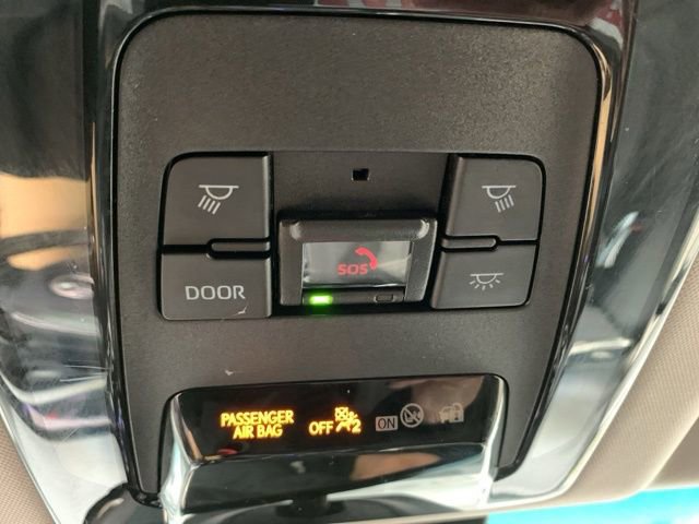 Certified 2021 Toyota Venza XLE w/ Softex Package image 28