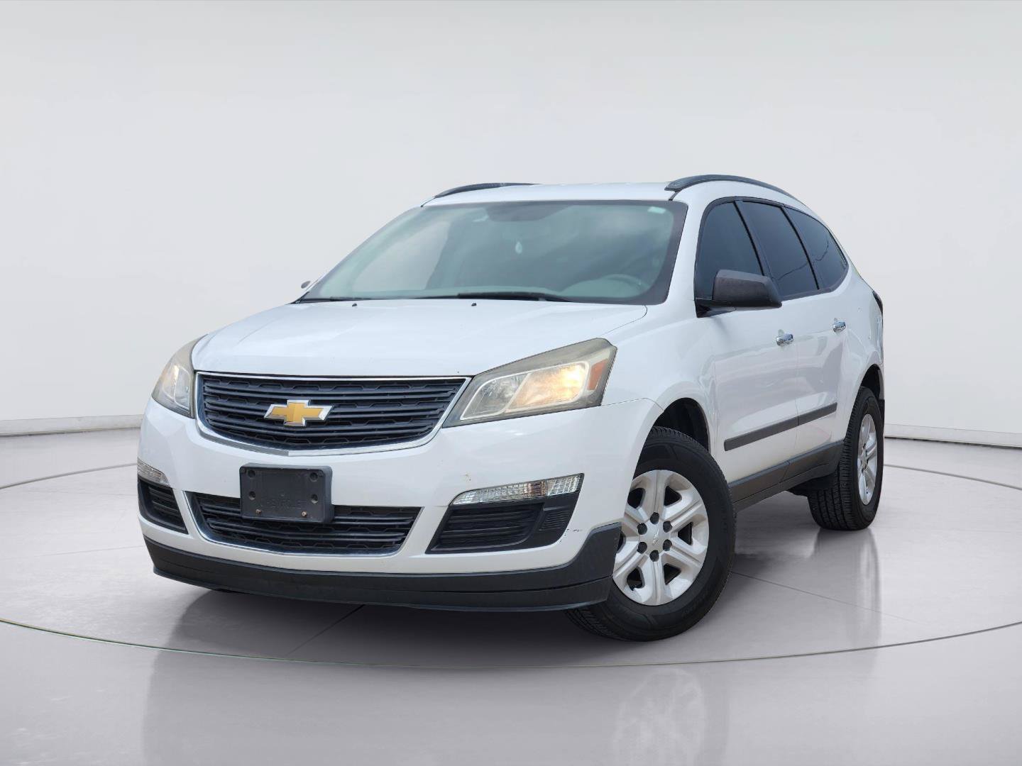 Certified 2017 Chevrolet Traverse LS FWD image 1