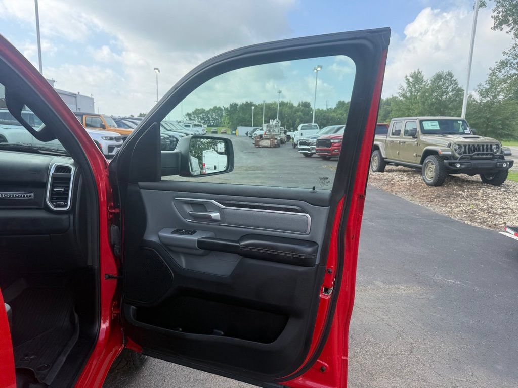 Used 2021 RAM 1500 Big Horn AWD/4WD image 60