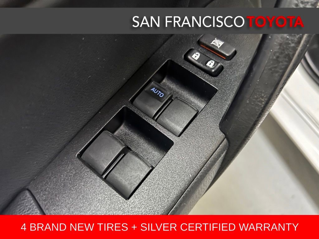 Certified 2019 Toyota Corolla SE image 32