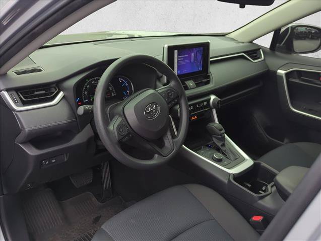 Used 2024 Toyota RAV4 LE AWD/4WD image 12