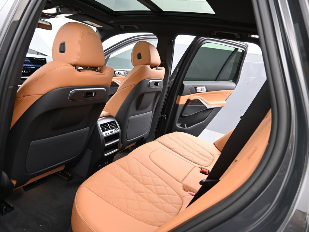 New 2026 BMW X5 sDrive40i w/ Parking Assistance Package RWD image 34