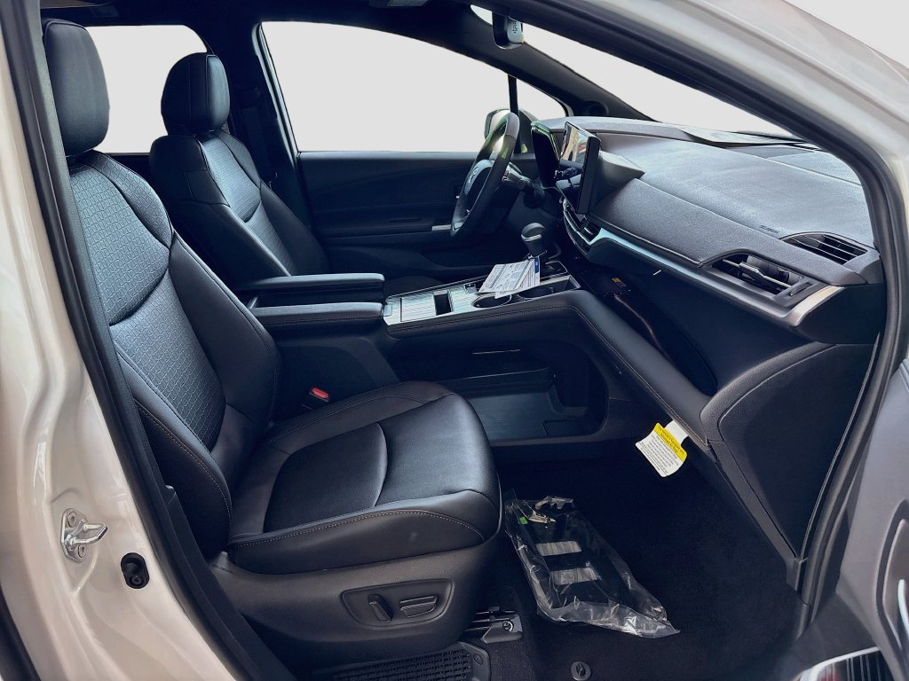 New 2026 Toyota Sienna XLE Woodland Edition AWD/4WD image 20