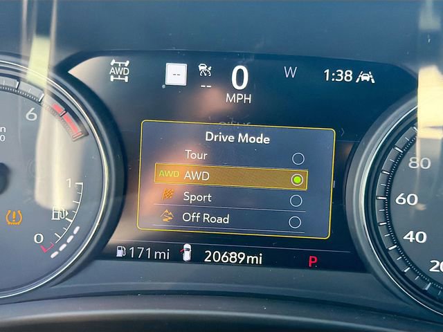 Used 2023 Cadillac XT4 Sport image 30