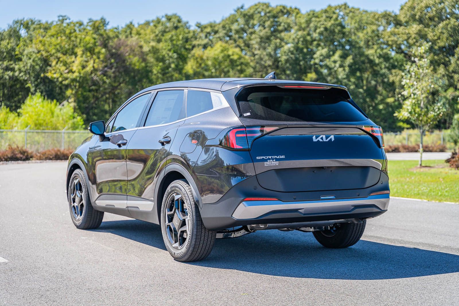 New 2026 Kia Sportage EX w/ EX Panorama Roof Package image 3