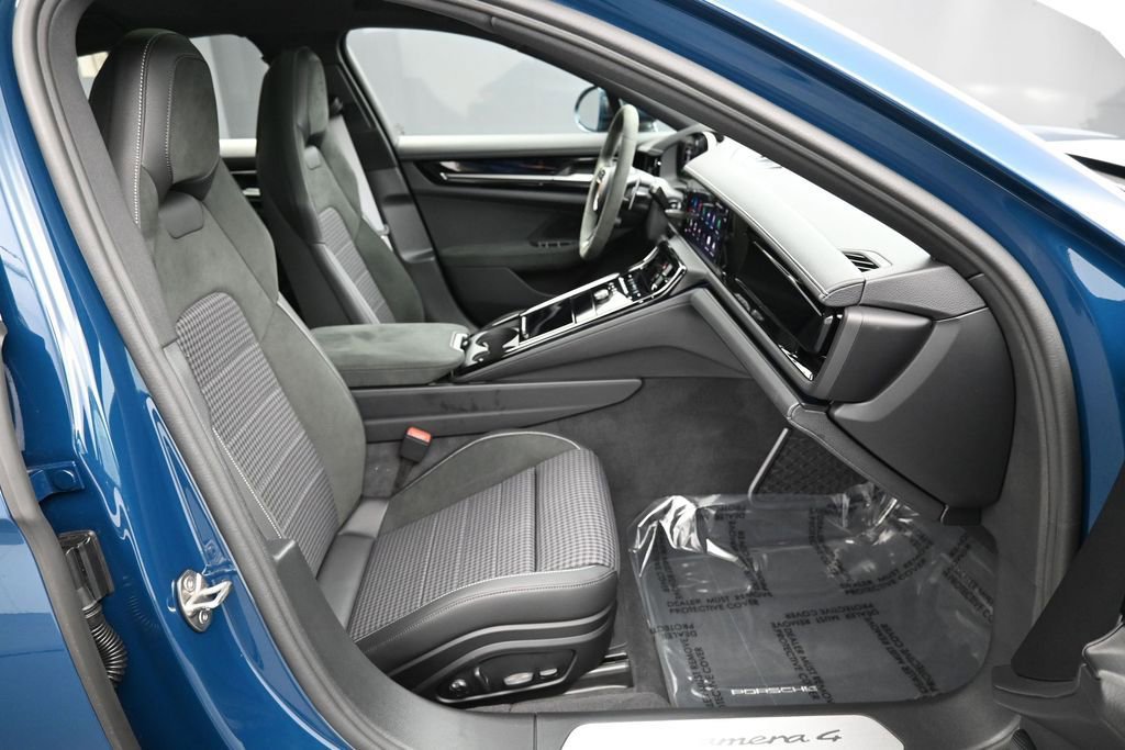 Certified 2026 Porsche Panamera 4 AWD/4WD image 29
