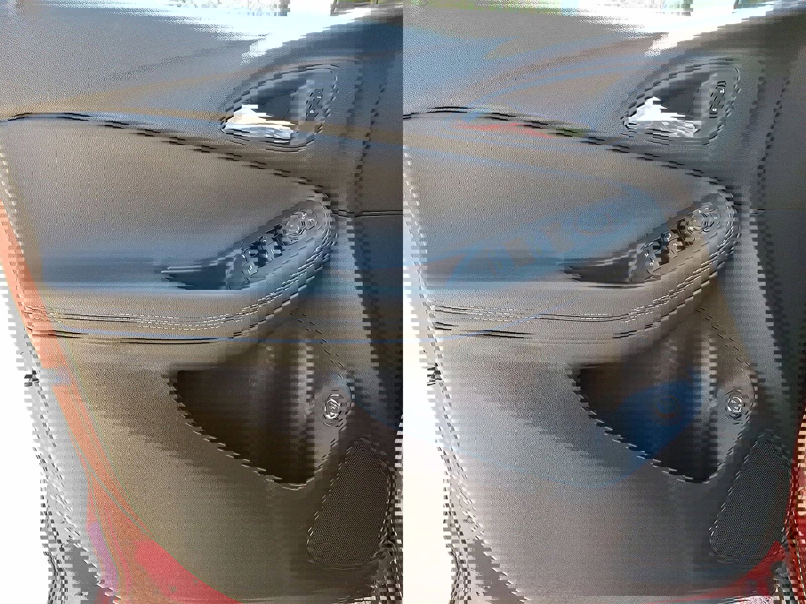 Certified 2023 Buick Encore GX Select w/ Sport Touring Package image 10