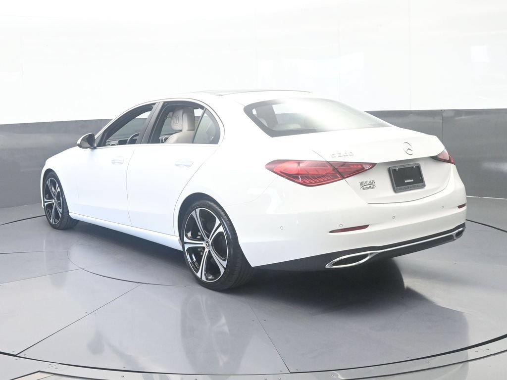 Used 2025 Mercedes-Benz C 300 Sedan image 4