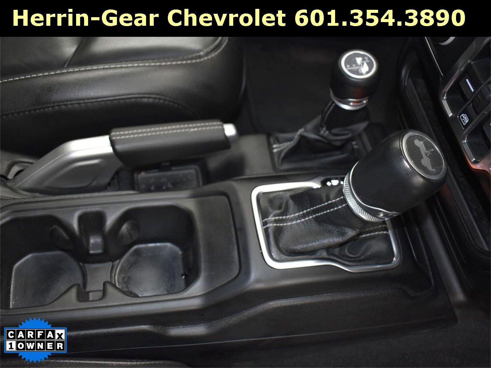 Used 2021 Jeep Wrangler Unlimited Sahara w/ Cold Weather Group image 30