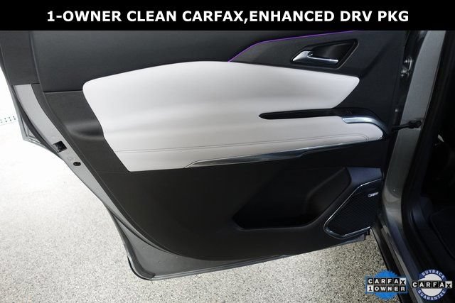 Used 2024 Chevrolet Traverse RS FWD image 20