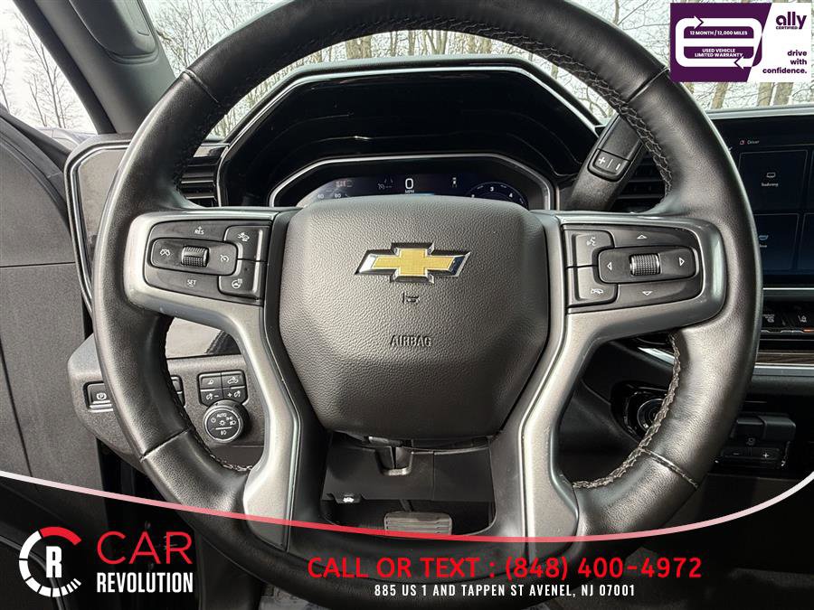 Used 2025 Chevrolet Silverado 3500 LT w/ Safety Package image 11