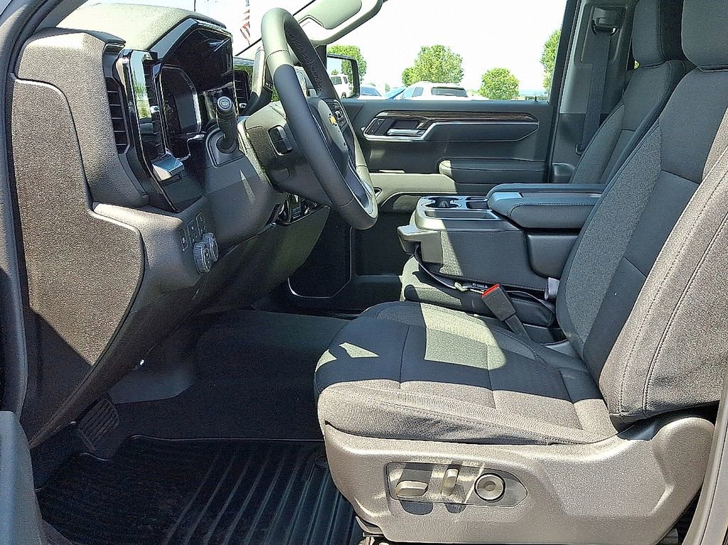 New 2026 Chevrolet Silverado 1500 LT AWD/4WD image 9