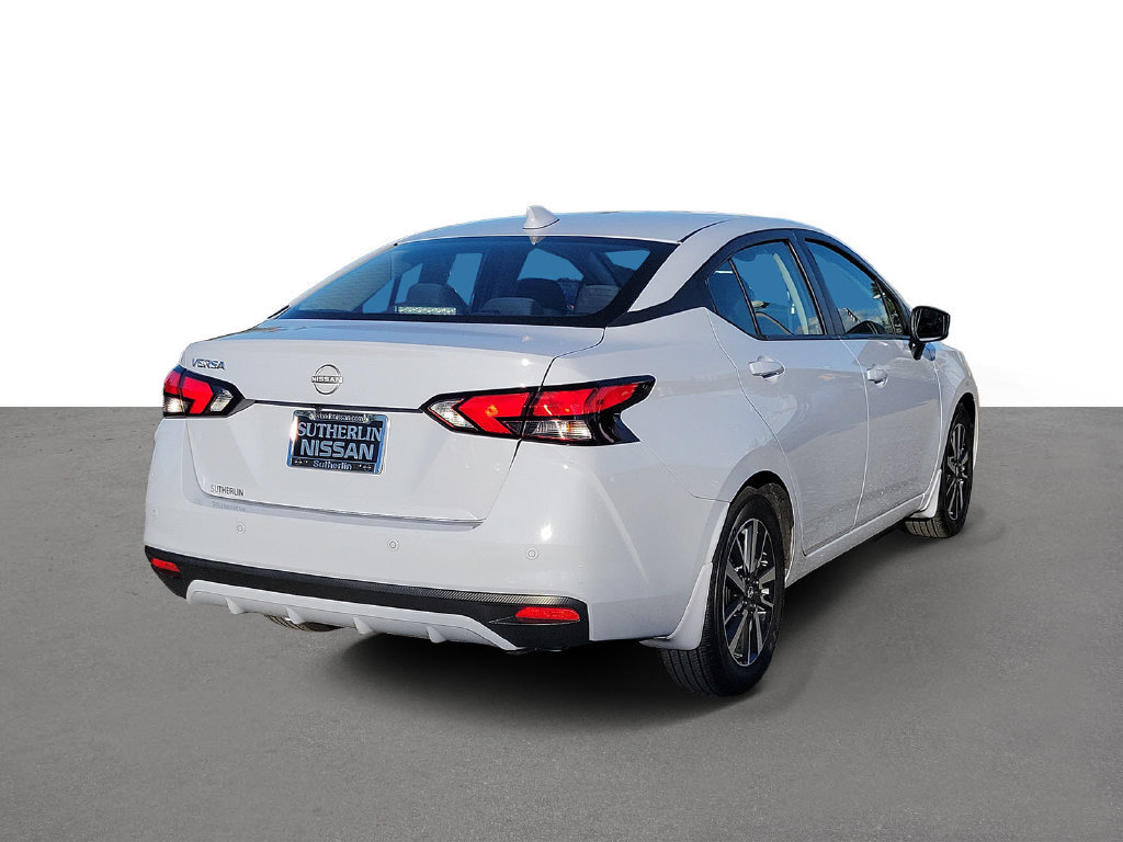 Used 2025 Nissan Versa SV w/ Trunk Package FWD image 3