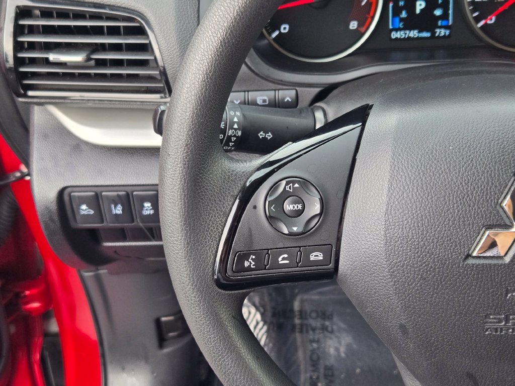 Used 2024 Mitsubishi Eclipse Cross AWD image 37