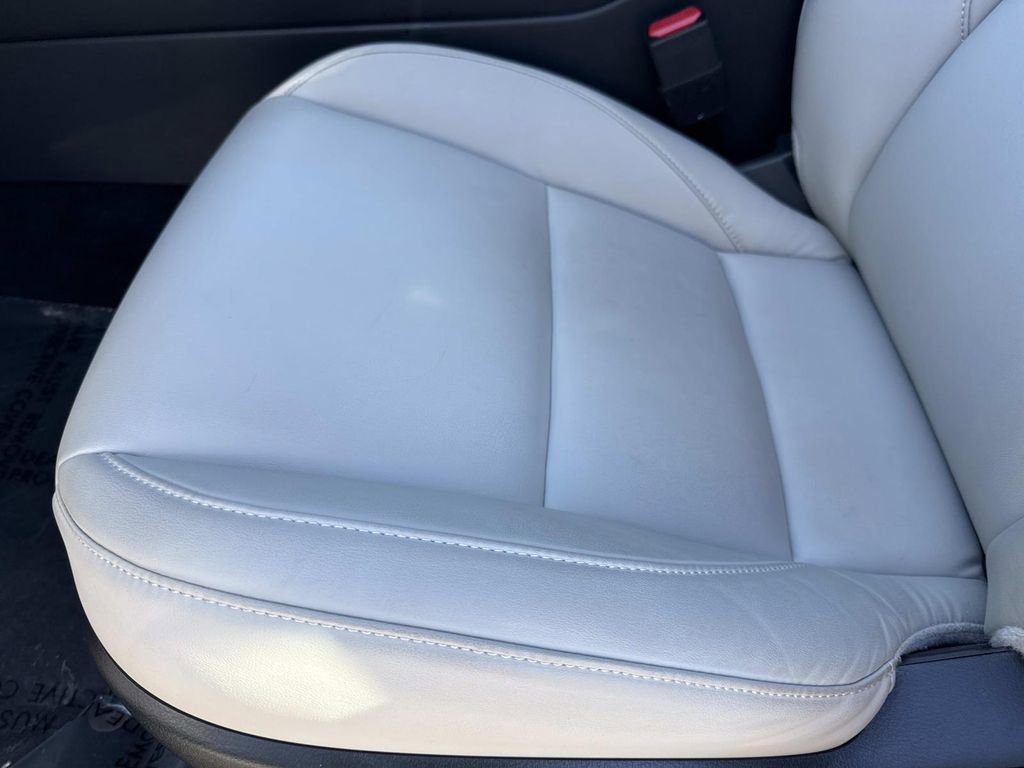 Certified 2025 MAZDA CX-30 AWD 2.5 S w/ Preferred Package image 30