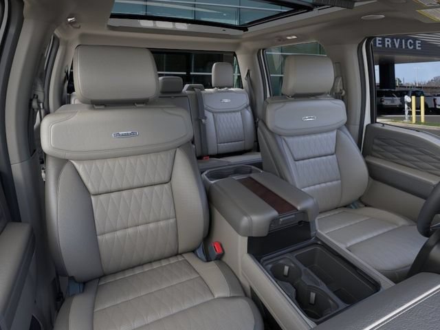New 2026 Ford F250 Platinum w/ Platinum Plus Package AWD/4WD image 8