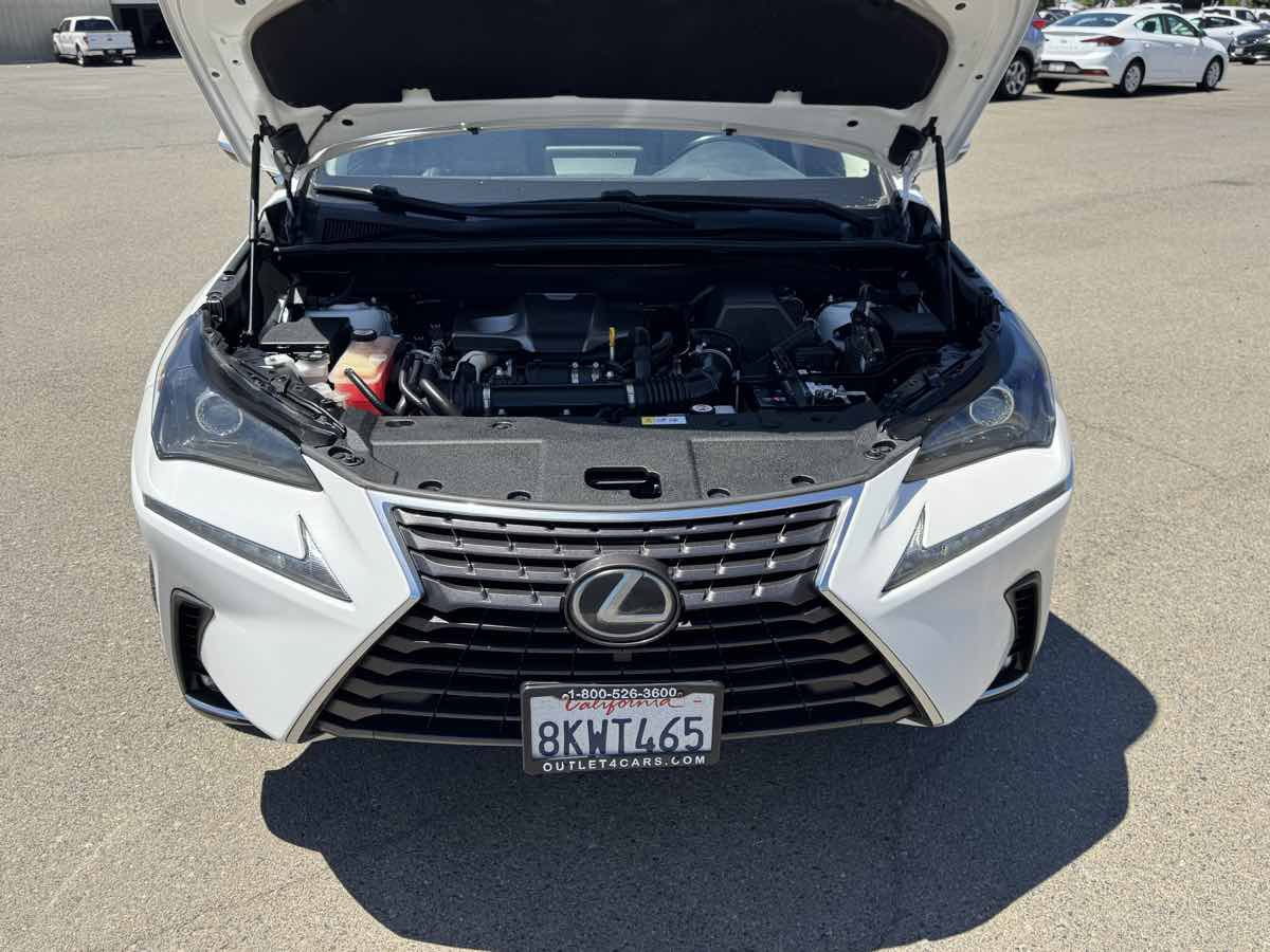 Used 2018 Lexus NX 300 FWD image 40
