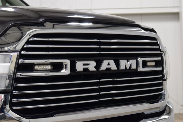 Used 2022 RAM 3500 Laramie image 11