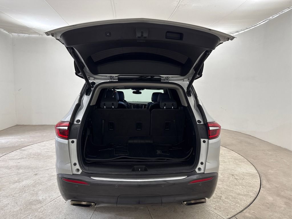 Used 2020 Buick Enclave Essence FWD image 23