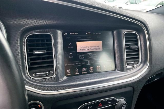 Used 2015 Dodge Charger SXT RWD image 21