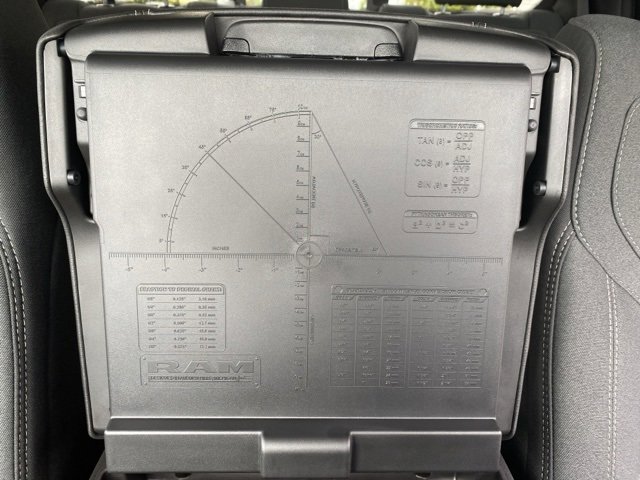 New 2026 RAM 1500 4x4 Crew Cab image 26