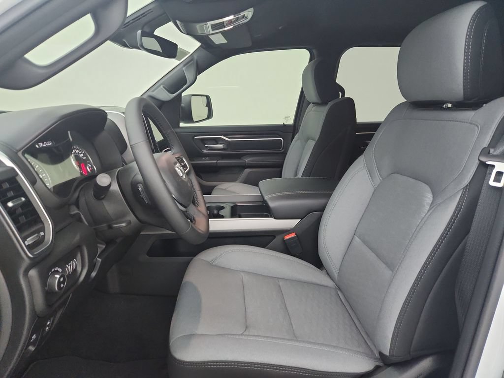 New 2026 RAM 1500 Big Horn AWD/4WD image 18