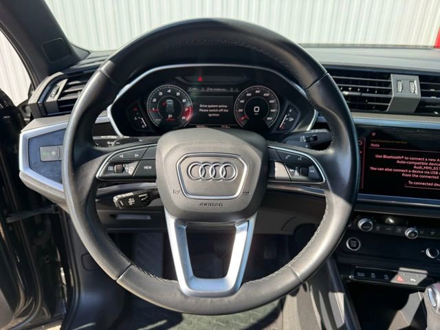 Used 2022 Audi Q3 2.0T Premium Plus w/ Premium Plus Package AWD/4WD image 12