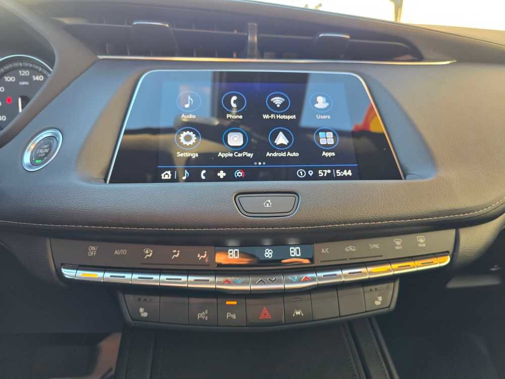 Used 2023 Cadillac XT4 Premium Luxury w/ Technology Package image 21