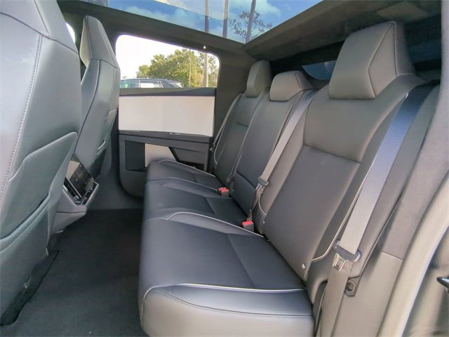 Used 2024 Tesla Cybertruck AWD Crew Cab image 14
