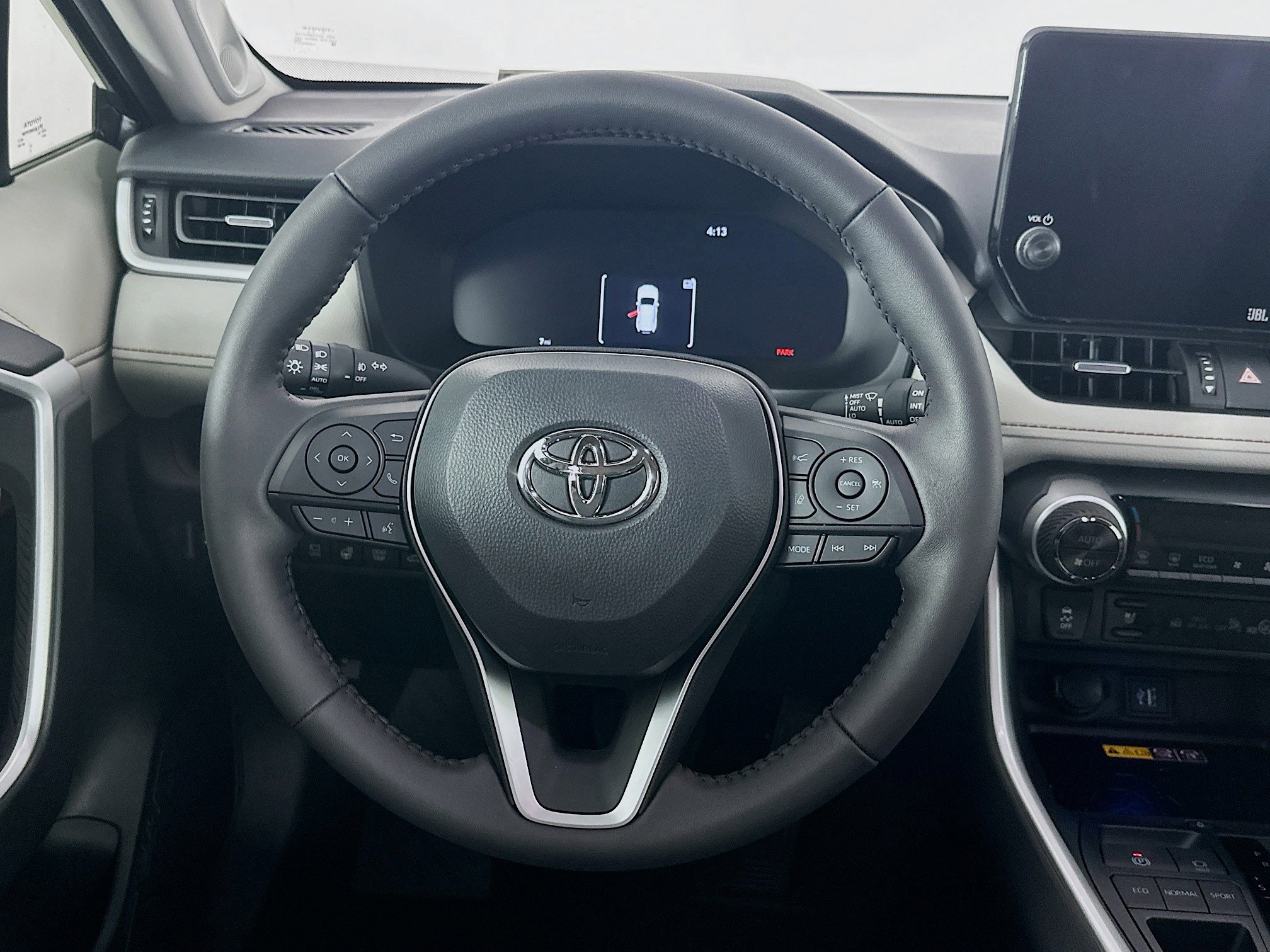 Used 2025 Toyota RAV4 Limited w/ Advanced Technology Package image 18
