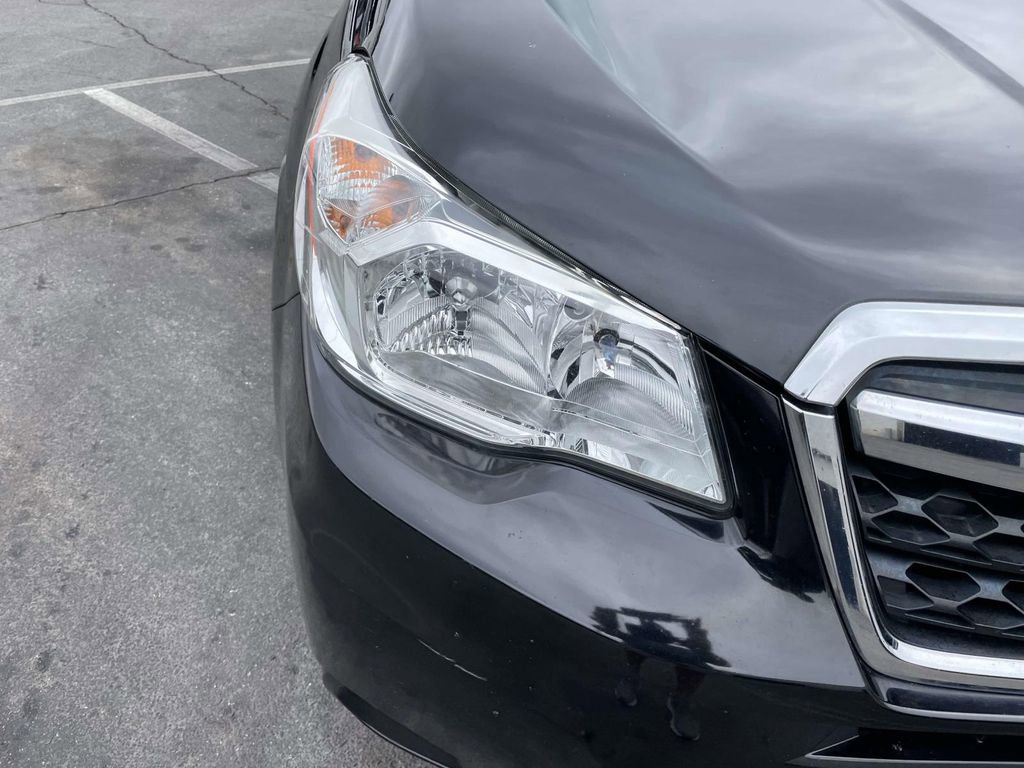 Used 2015 Subaru Forester 2.5i w/ Alloy Wheel Package image 16